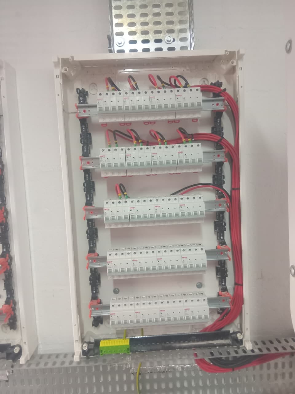 Distribution board fully wired after installation - Annie's Electrical