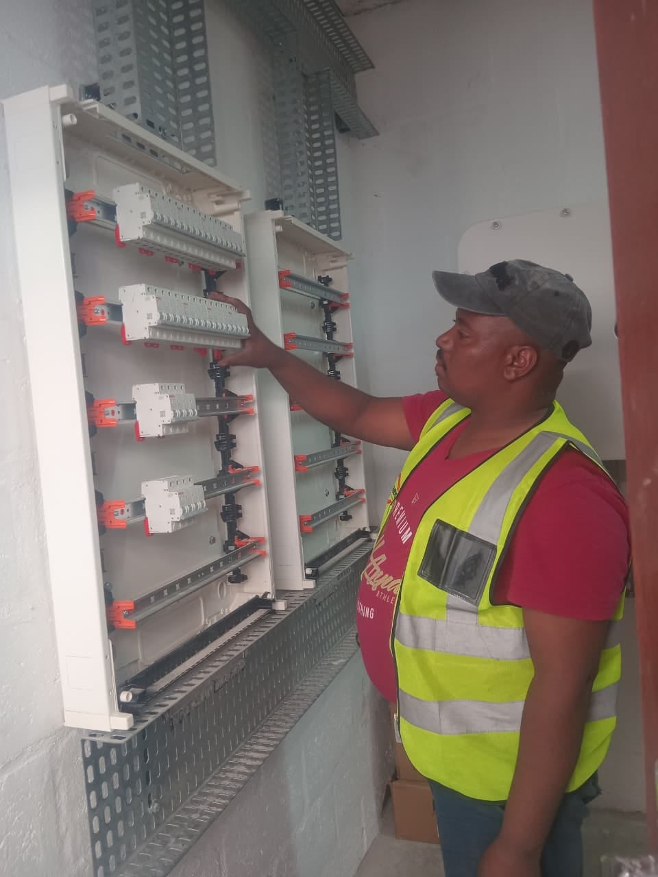 Distribution board mounted before wiring - Annie's Electrical